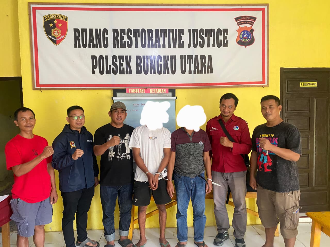 Polres Morowali Utara Tangkap Pelaku Narkoba di Mamosalato Anggota Polres Morowali Utara amankan dua pelaku narkoba di Polsek Bungku Utara.