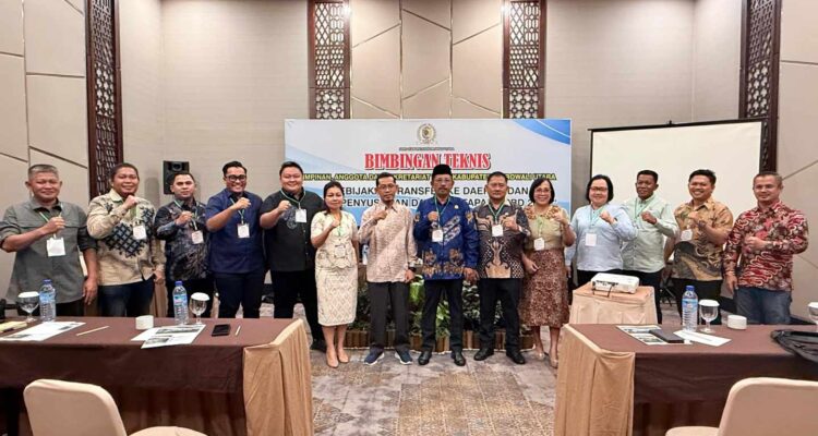 Peserta Bimtek DPRD Morowali Utara di Hotel Santika Mataram bahas kebijakan transfer daerah dan APBD 2026
