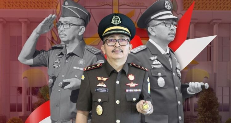 Mahmuddin S.H., M.H. Kepala Kejaksaan Negeri Morowali Utara saat memimpin konferensi pers pengungkapan perkara korupsi